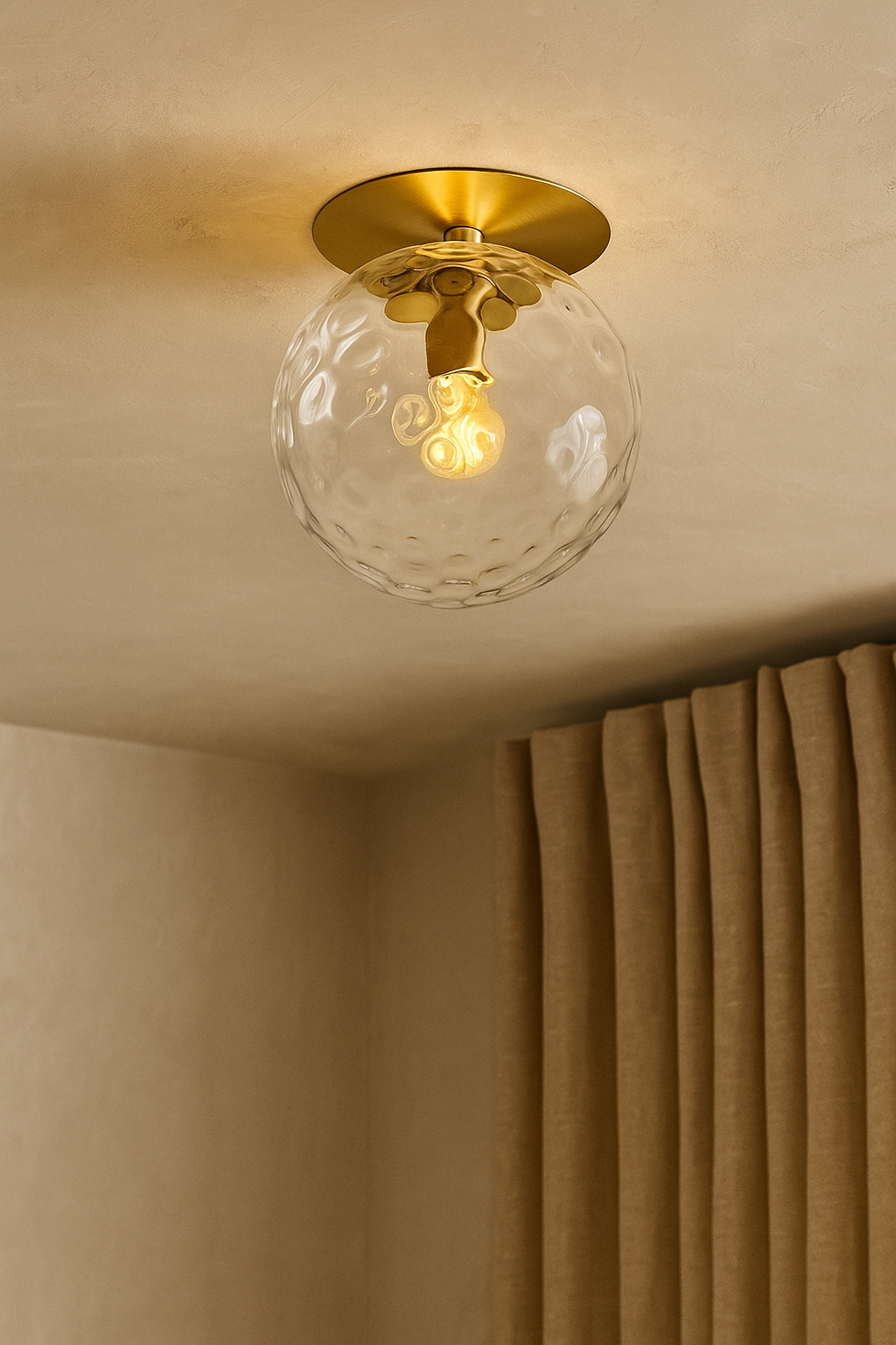 1LT Wall Sconce, AGB w/ CLR Hammered Glass