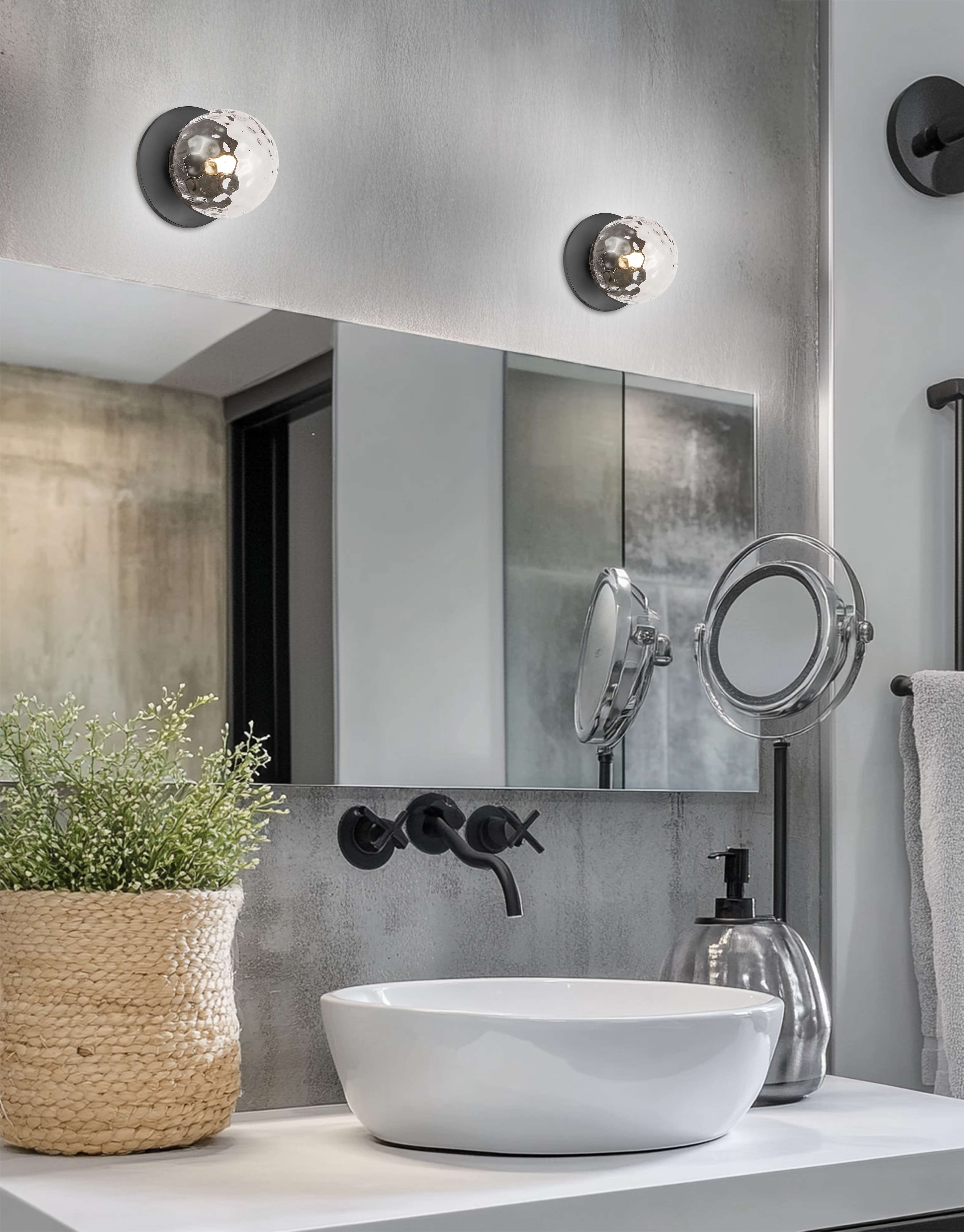1LT Halogen Wall Sconce, MB w/ Clear Glass