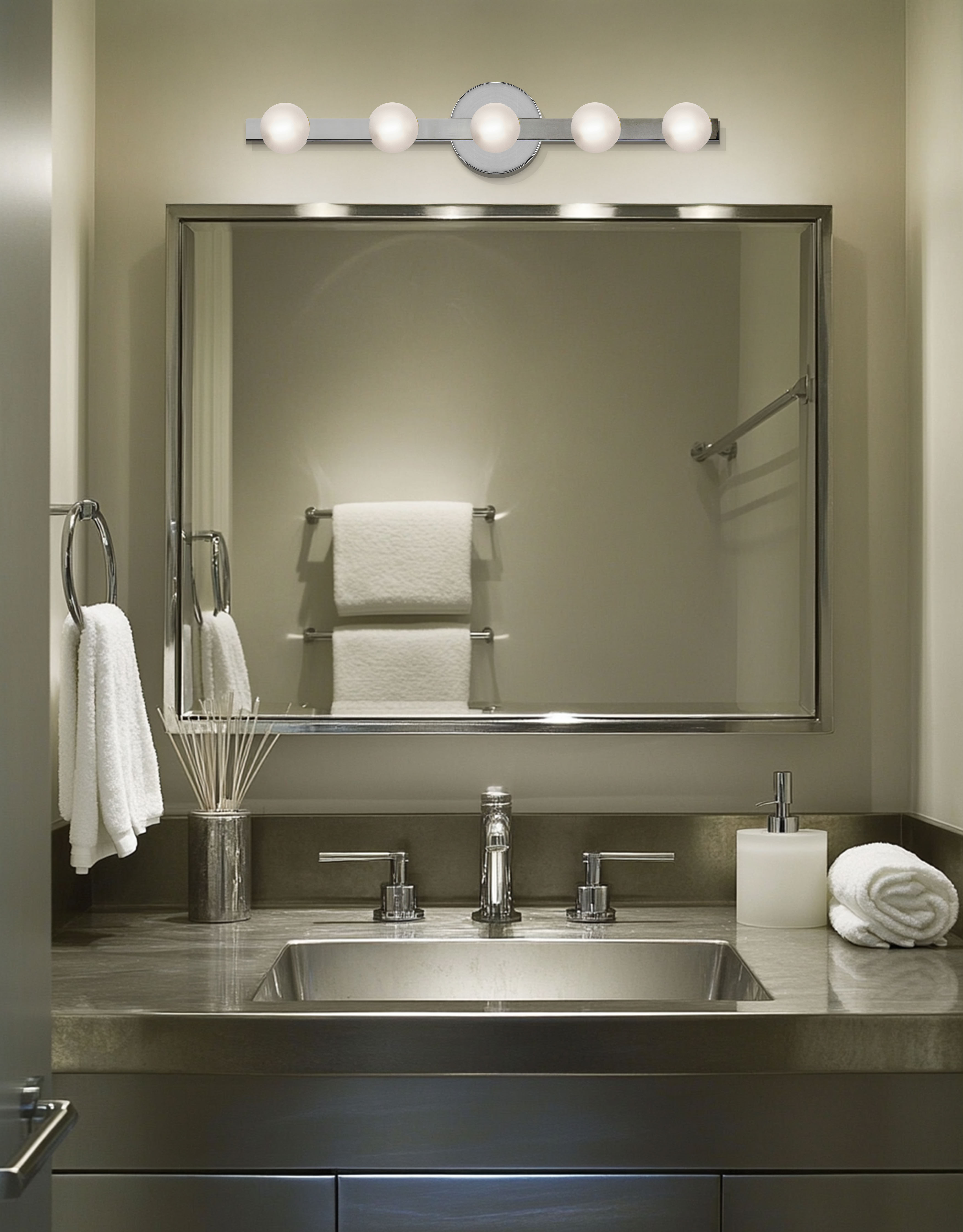 5LT Vanity, PC w/ Frosted Glass