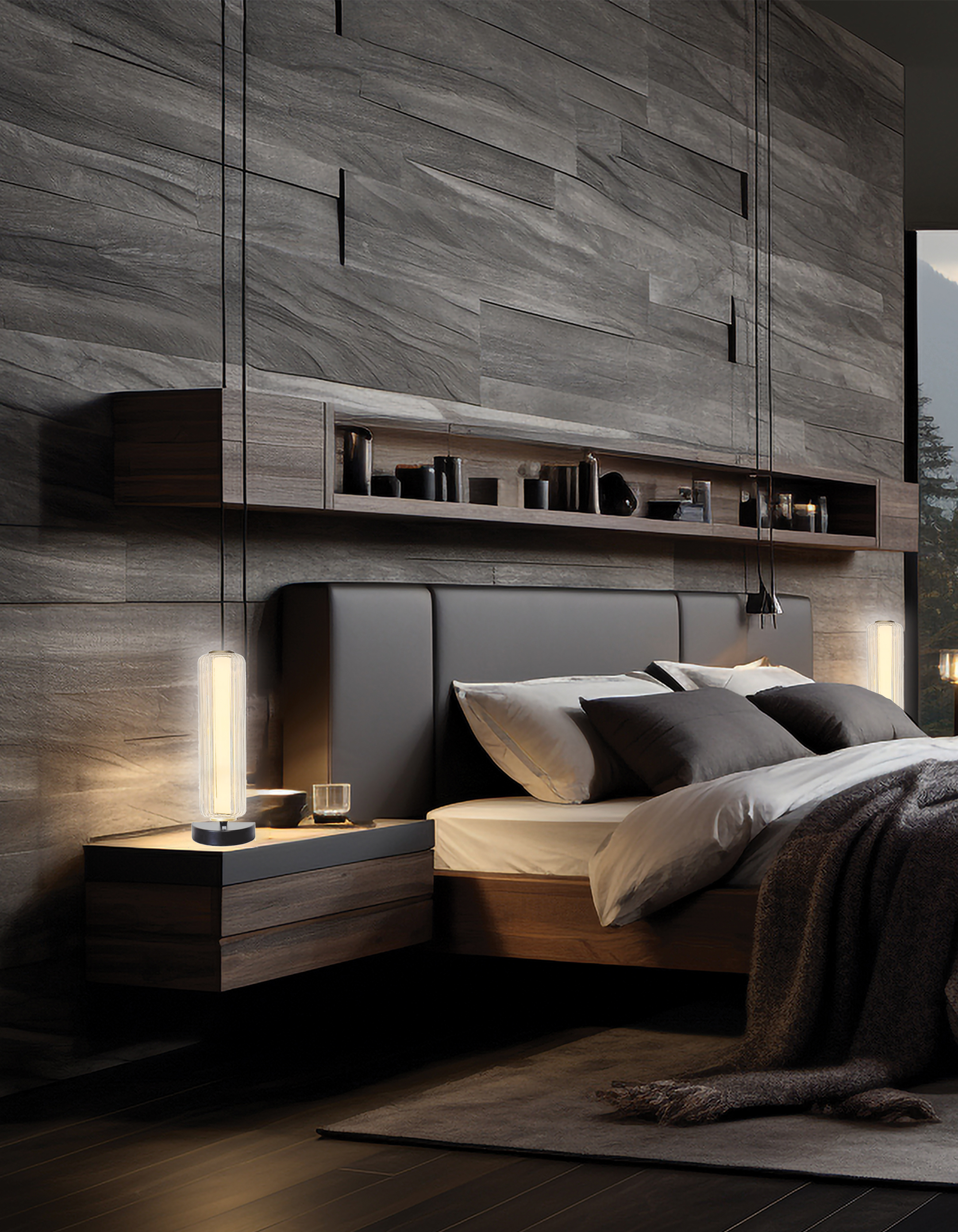 10W Table Lamp, MB w/ CLR Fluted Glass