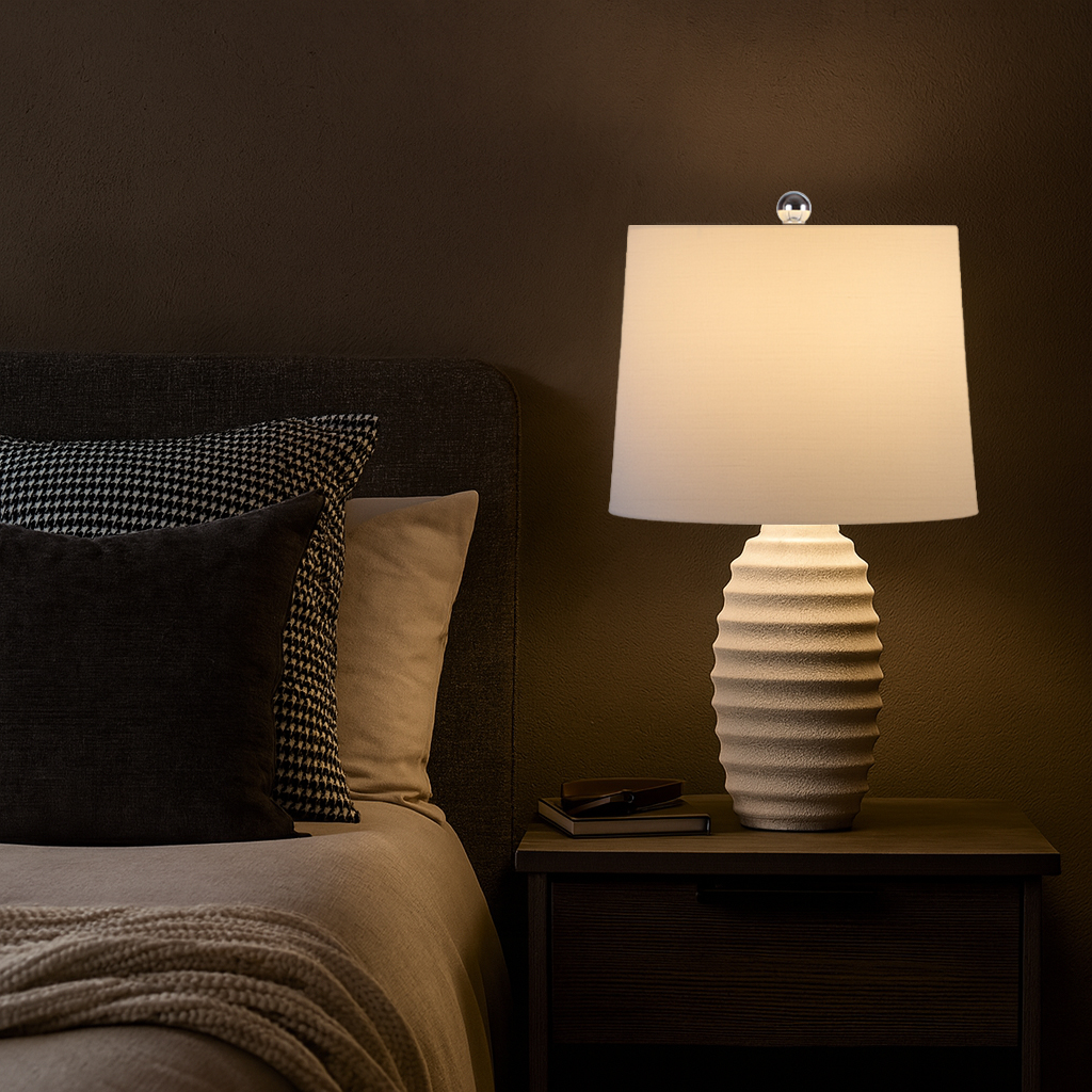 1LT Table Lamp, White w/ WH shade