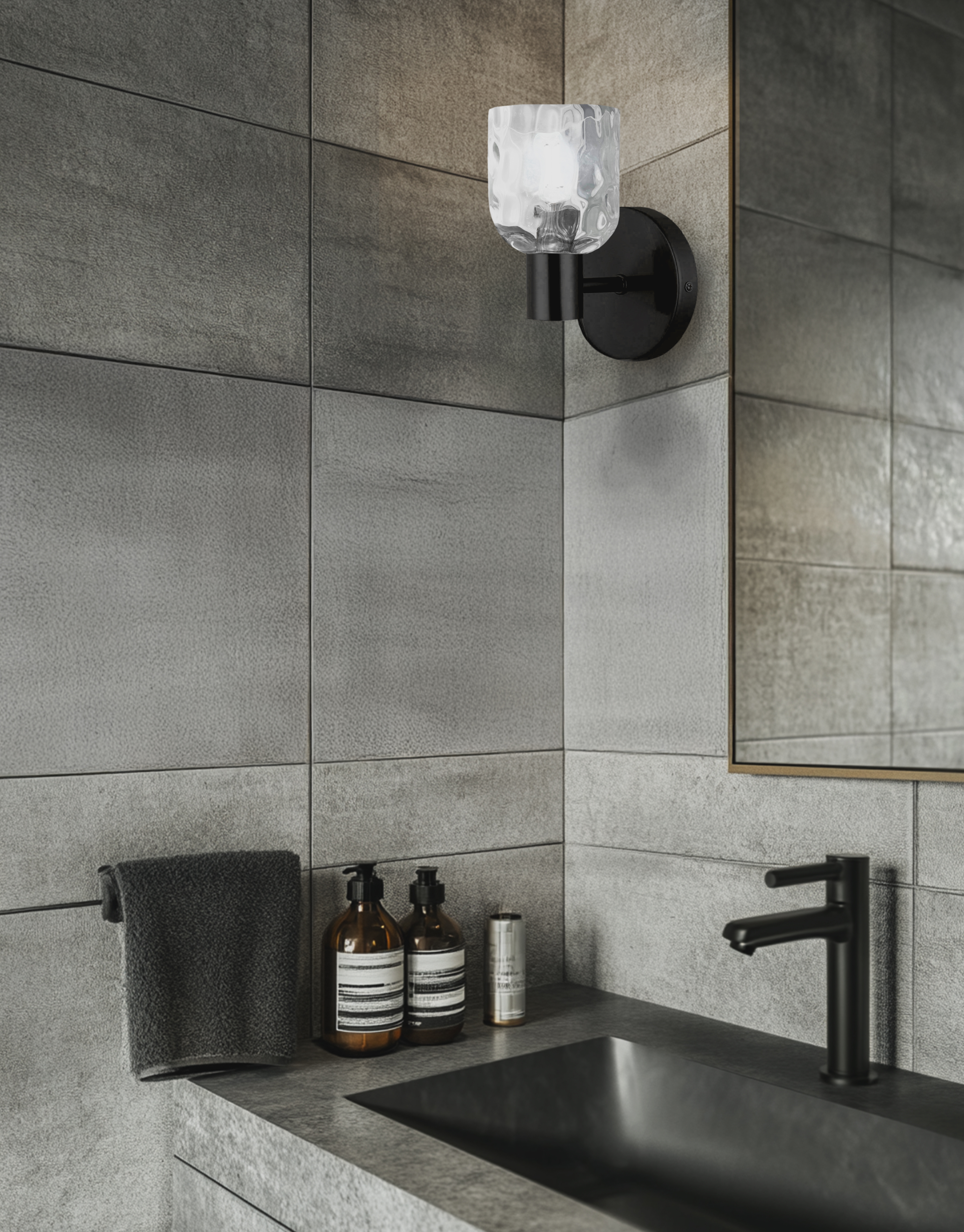 1LT Wall Sconce, AGB w/ CLR Water Glass